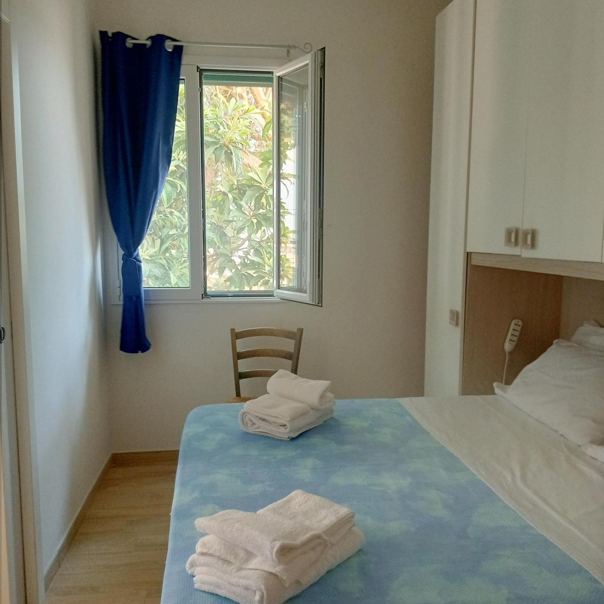 Petite Maison 46 Torre dell'Orso Buitenkant foto